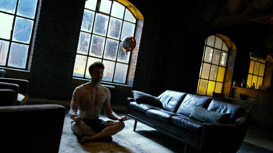 Daredevil (Matthew Murdock) meditating