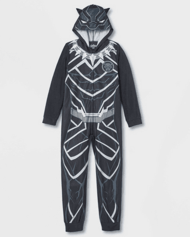 Shop it <a href=https://www.target.com/p/boys-marvel-black-panther-blanket-sleeper-black/-/A-85711176?preselect=85288182#lnk=sametab>here</a>