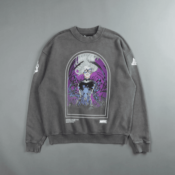 Shop it <a href=https://shop.darcsport.com/collections/drop-7-the-spiders-web/products/in-dreams-london-crewneck-in-vintage-wolf-gray>here</a>