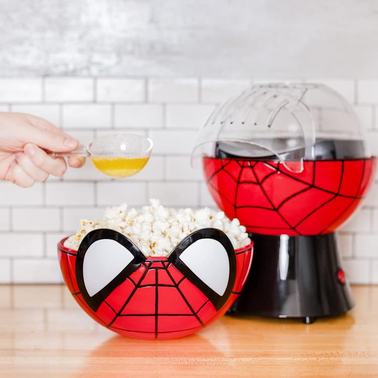 Uncanny Brands Marvel Spider-Man Popcorn Maker - Spidey Kitchen Appliance