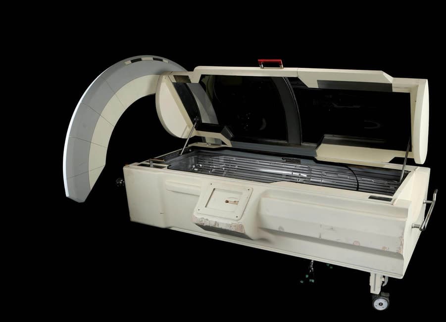 Luke Cage’s Light-up Creation Tub from 'Marvel’s Luke Cage'