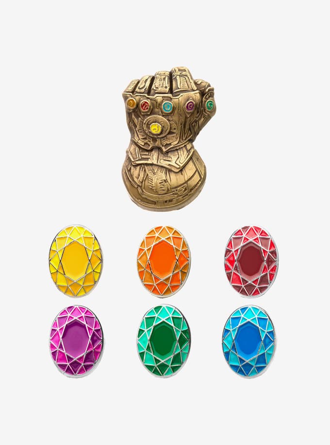 Infinity War Gauntlet Pin Set / Hot Topic