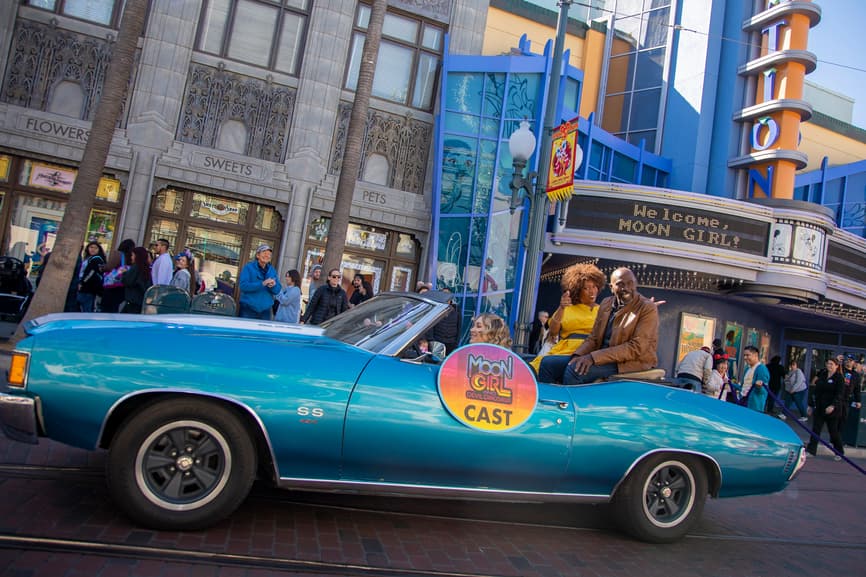 Moon Girl - Disneyland