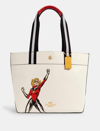 Marvel Jes Tote With Carol Danvers / Coach