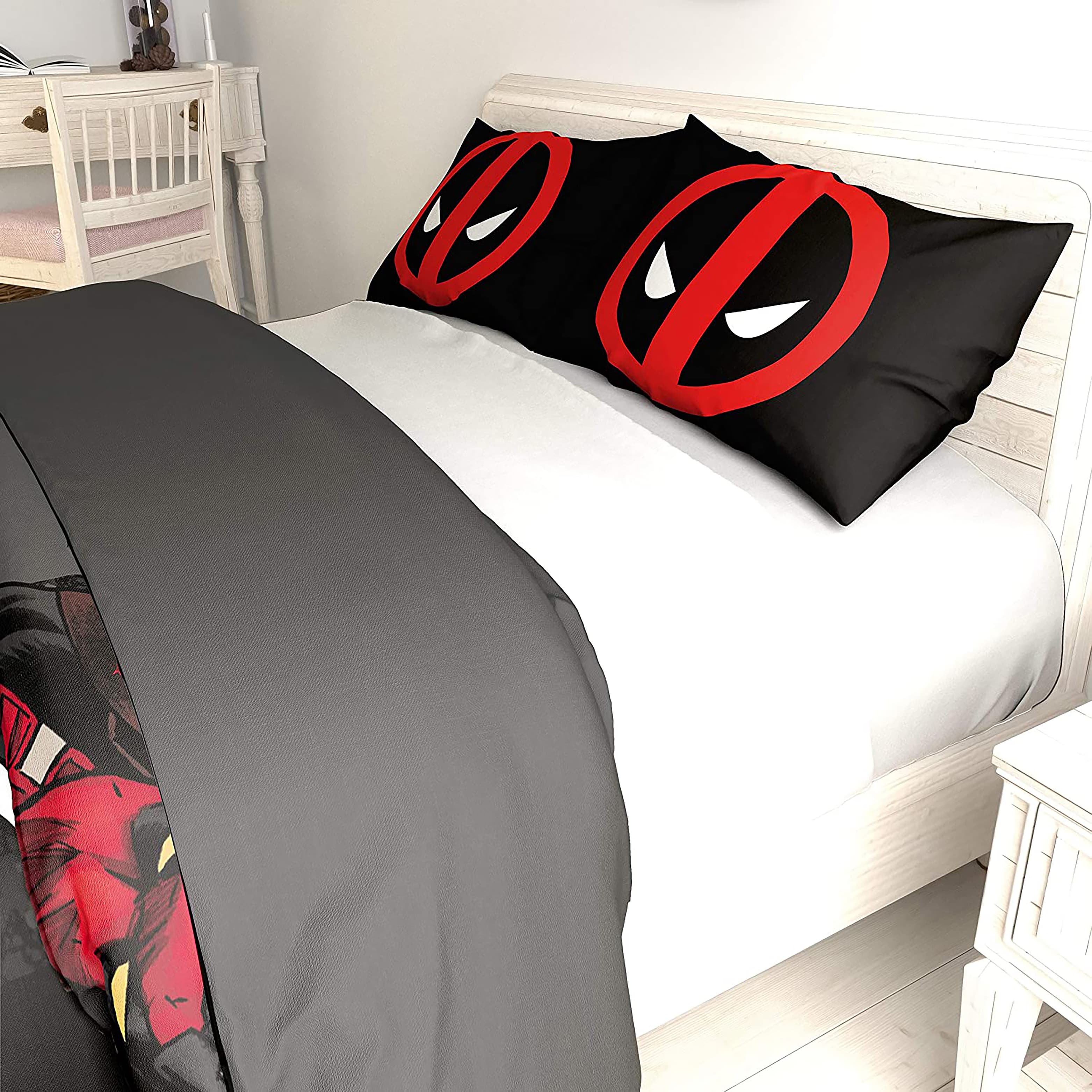 <a href="https://www.amazon.com/Marvel-Deadpool-Invasion-Piece-Queen/dp/B071L9FHW1"> Deadpool Bed Sheets</a> / Amazon