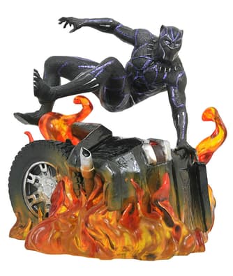  Marvel Movie Gallery Black Panther Version 2 PVC Diorama