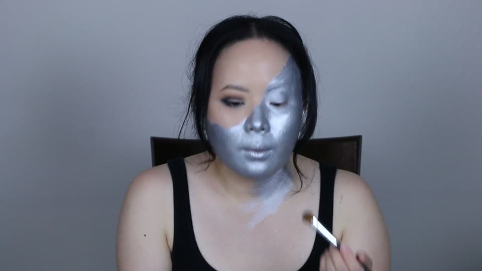 Emma Frost makeup