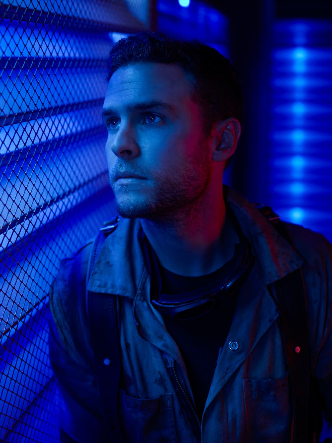 Iain De Caestecker