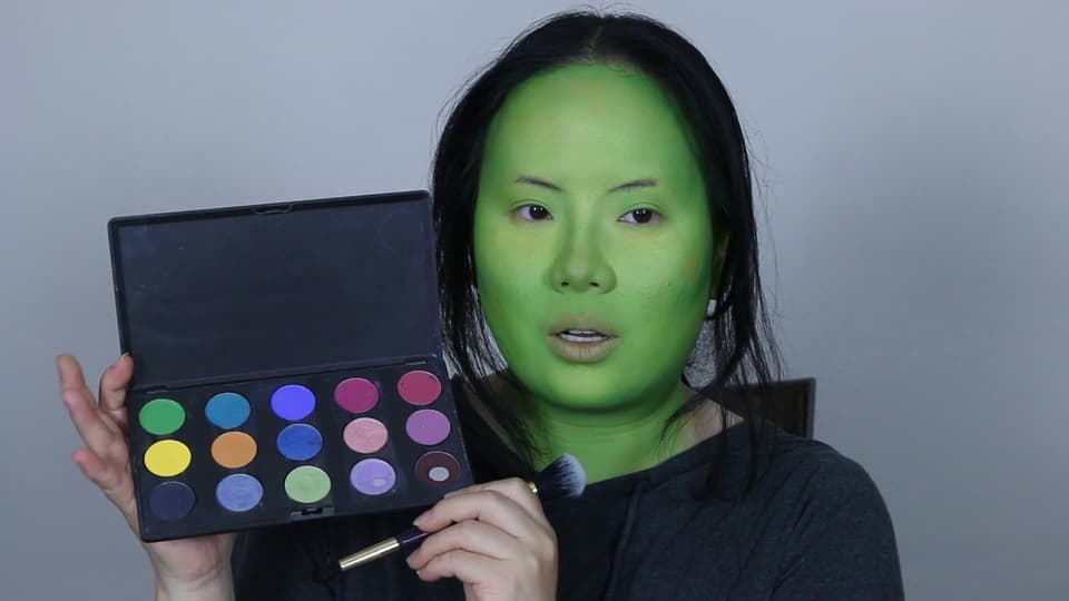 Mantis Makeup