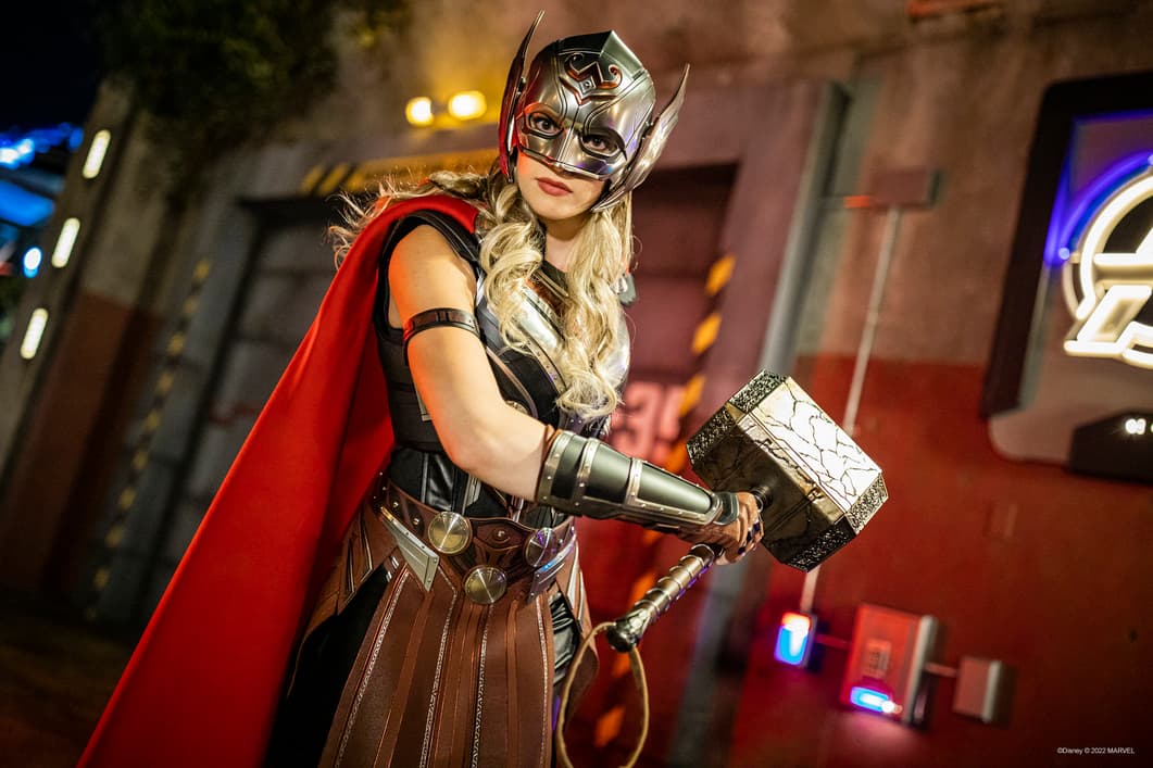 thor god of war cosplay｜TikTok Search