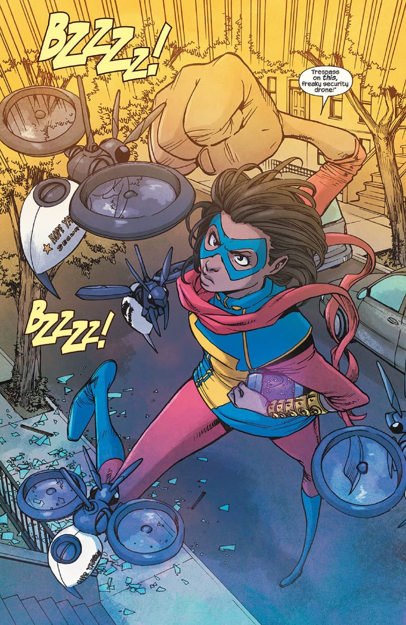 Ms. Marvel embiggens her fists in MS. MARVEL (2015) #2.