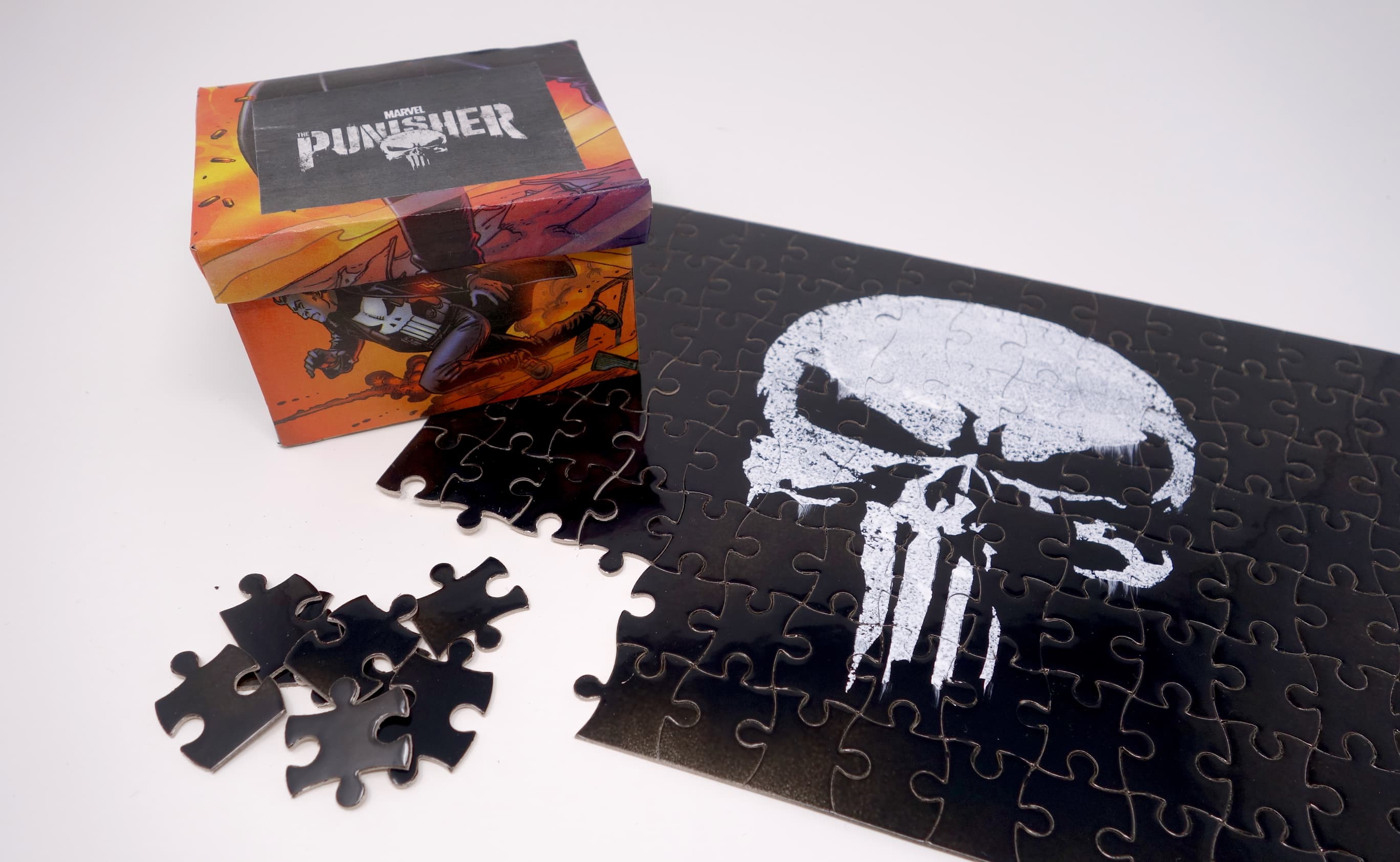 DIY Punisher Jigsaw Puzzle Craft 