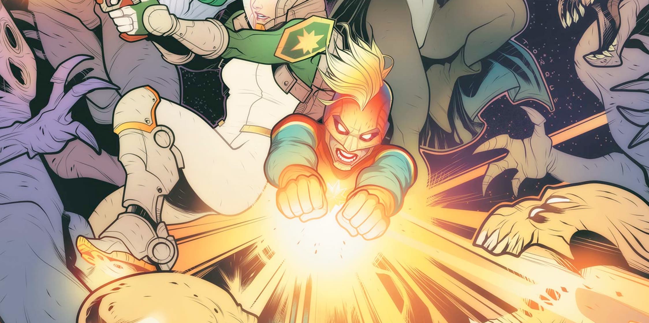 Captain Marvel (Carol Danvers) Energy Blasts