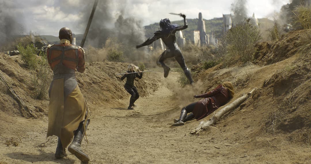 Scarlet Witch, Black Widow, and Okoye fight Proxima Midnight