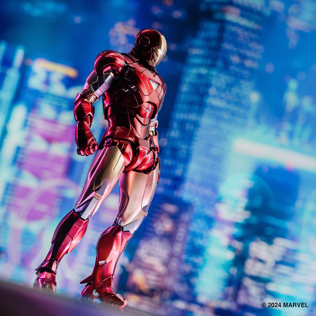 Marvel Studios: The Infinity Saga DLX Iron Man Mark 6