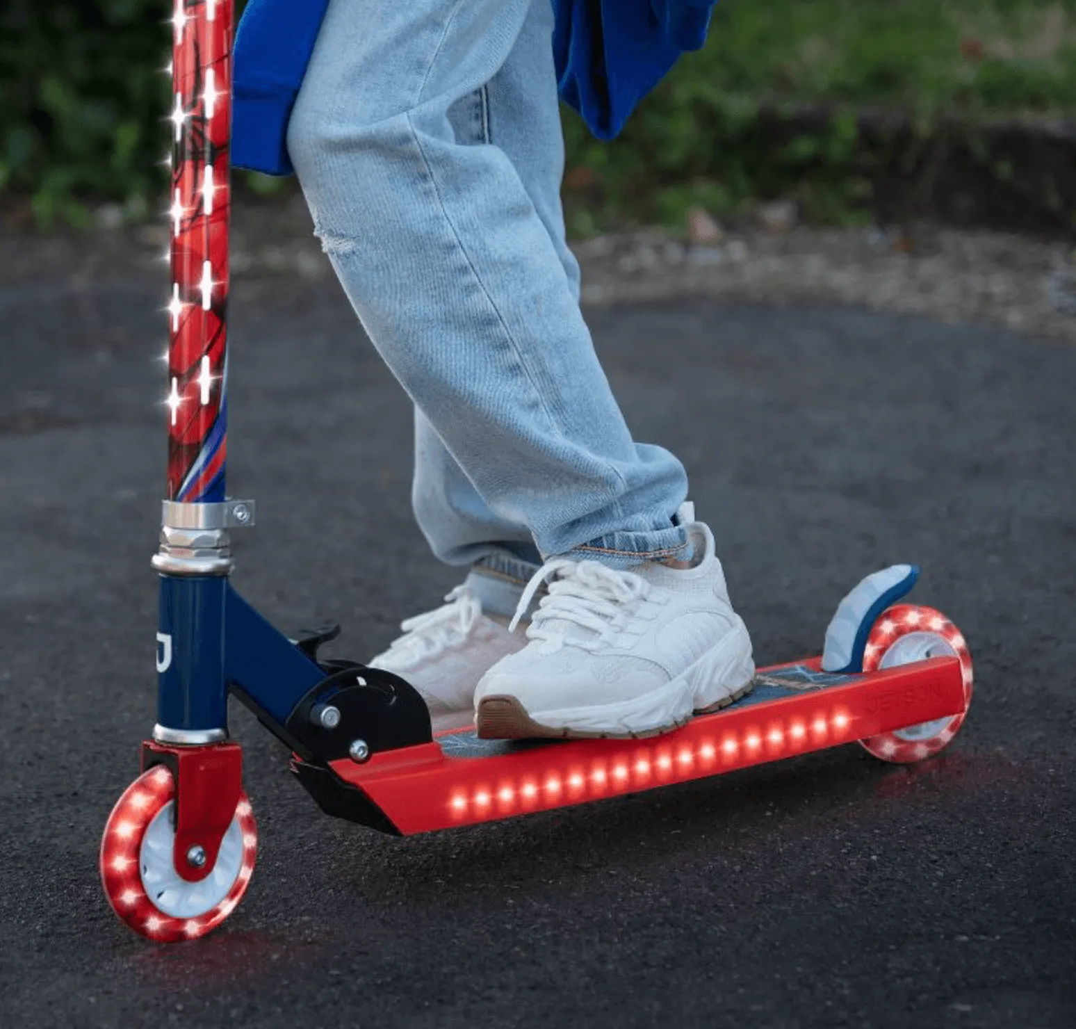 Spider-Man scooter / shop it <a href=https://www.target.com/p/jetson-disney-spider-man-2-wheel-kids-39-kick-scooter-red/-/A-79756860#lnk=sametab>here</a>