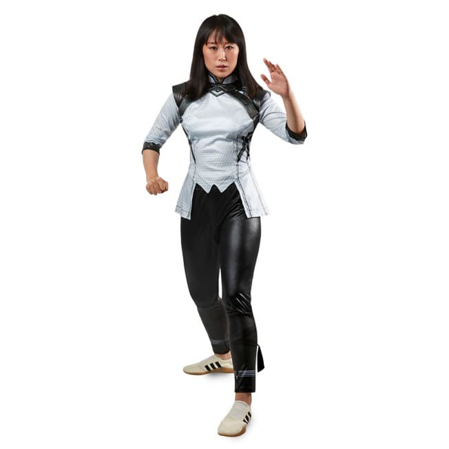 Xialing costume for adults / shop it <a href=”https://www.shopdisney.com/xialing-deluxe-costume-for-adults-by-rubies-shang-chi-and-the-legend-of-the-ten-rings-2840106589005M.html?isProductSearch=0&plpPosition=21&guestFacing=Clothing-Men”>here</a>