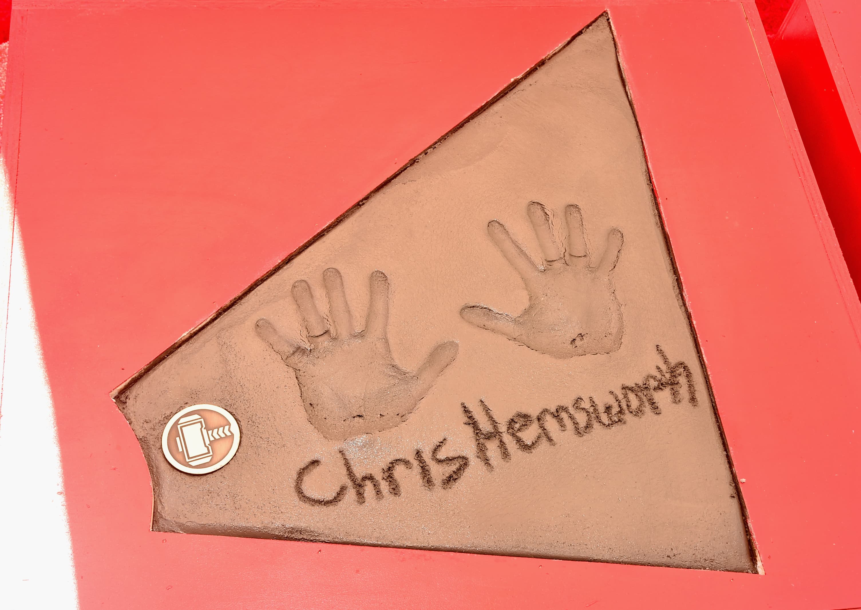 'Avengers: Endgame' Stars Place Handprints in Cement