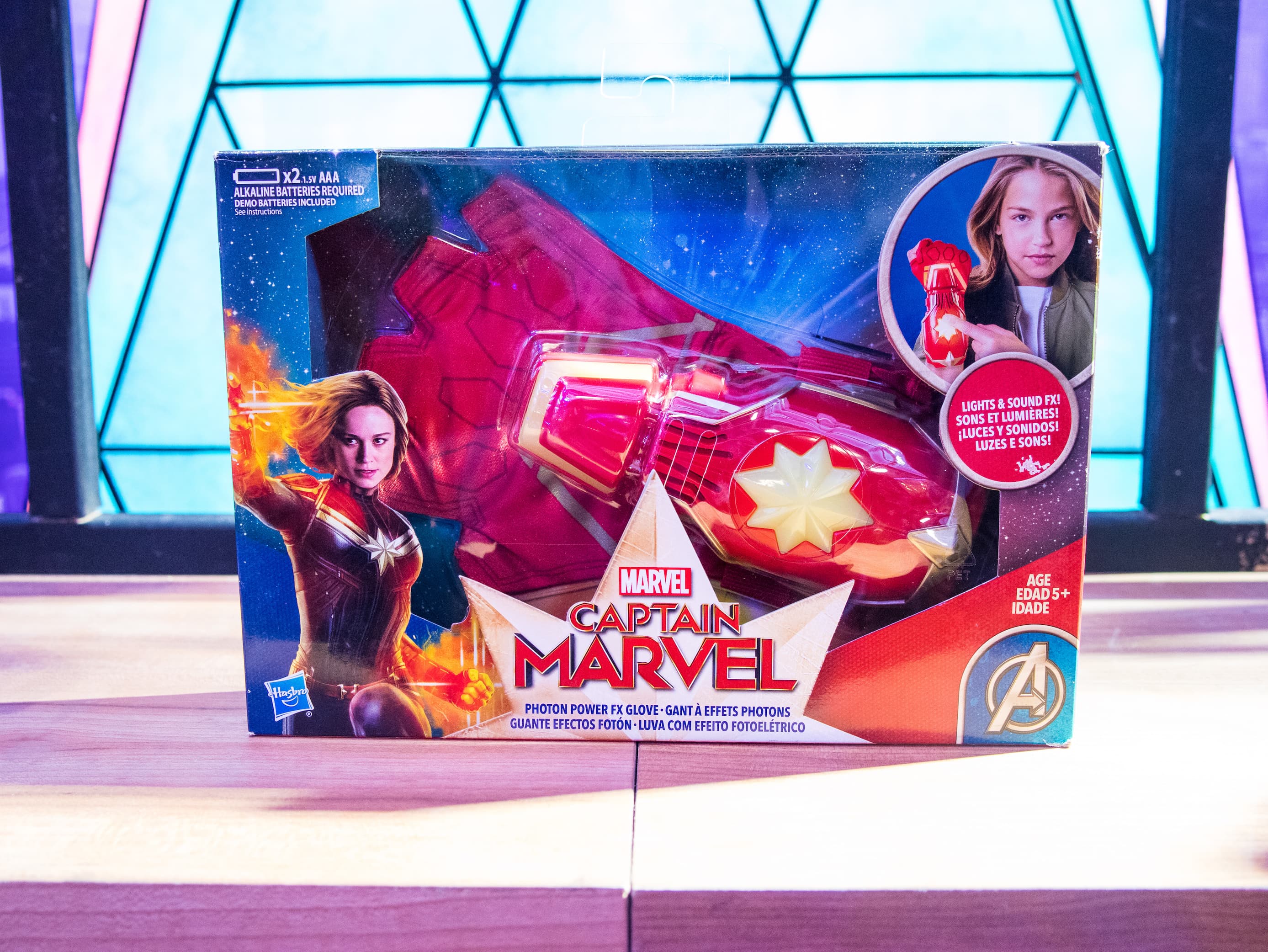 CAPTAIN MARVEL MOVIE PHOTON POWER FX GLOVE