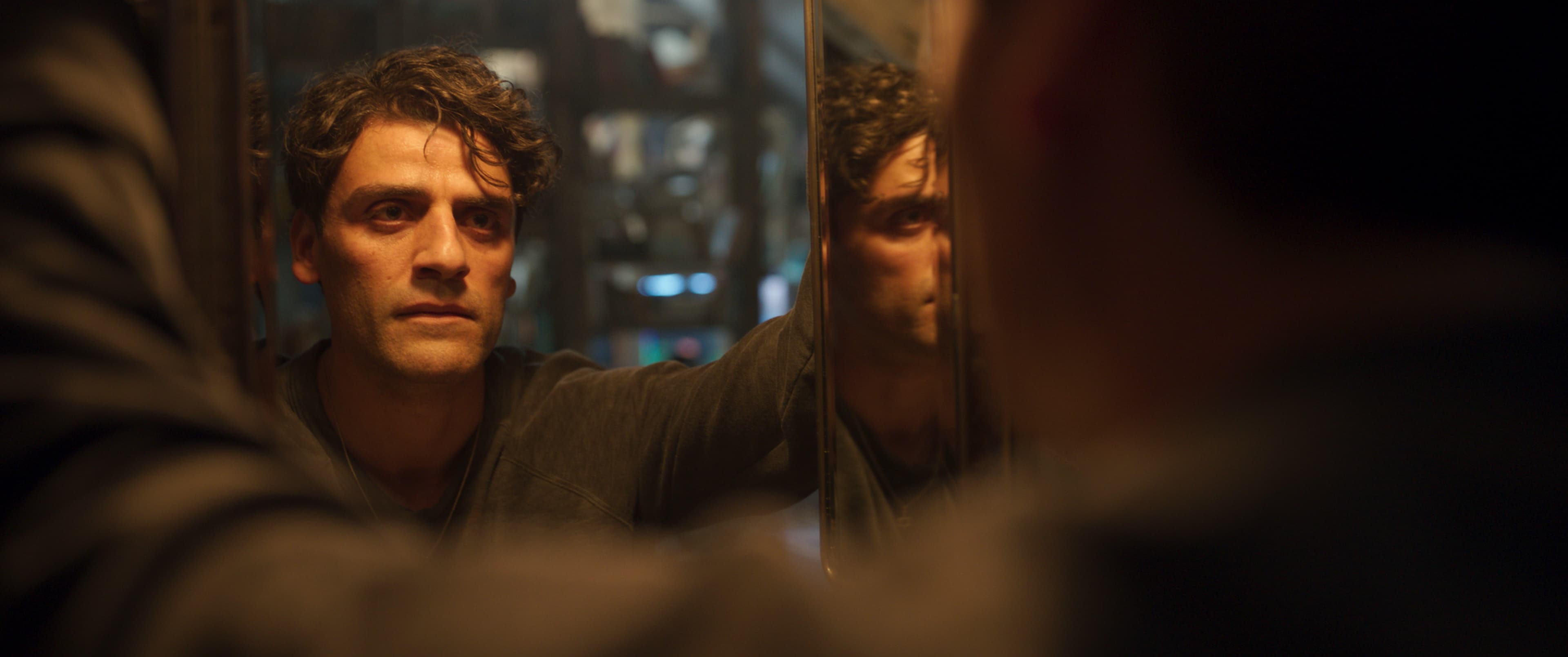 Moon Knight - Steven Grant (Oscar Isaac)