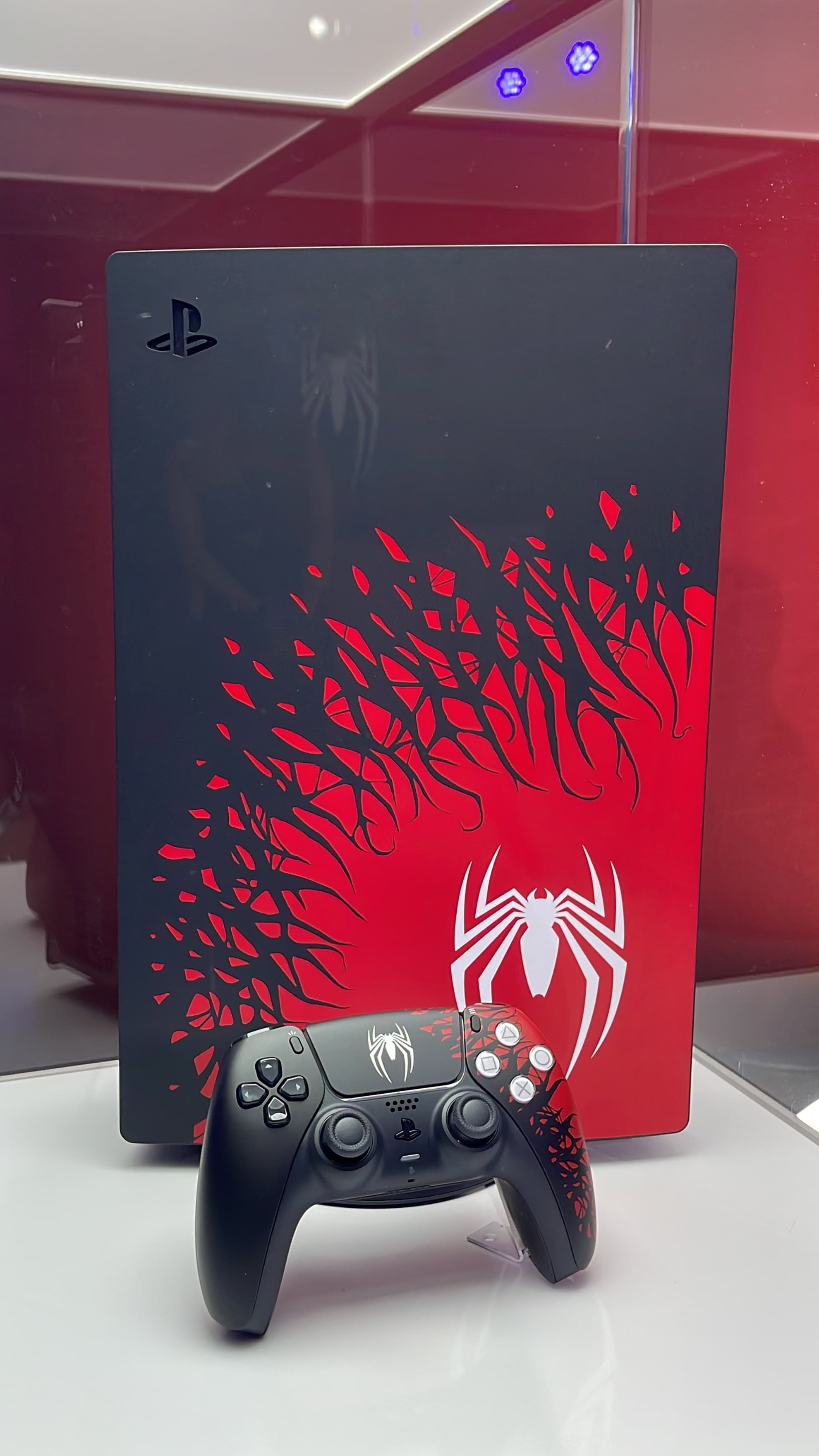  PlayStation®5 Console – Marvel’s Spider-Man 2 Limited Edition Bundle